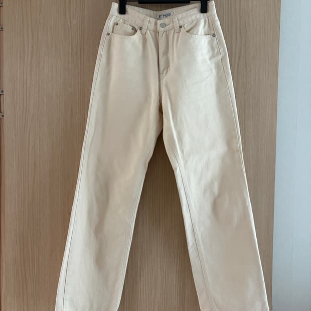 에토스 에크루 진