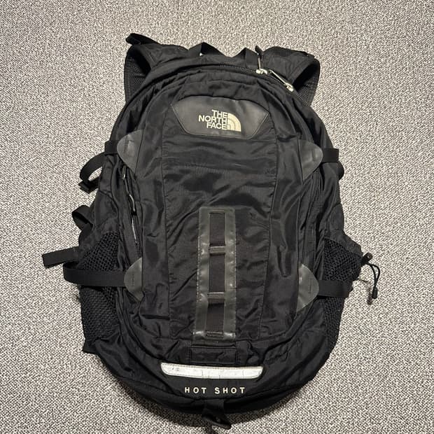 노스페이스 핫샷 33L