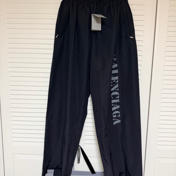 발렌시아가 스텐실 로고 트랙팬츠(새상품)