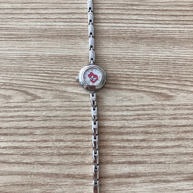 고전 레드 마이멜로디 메탈 손목시계