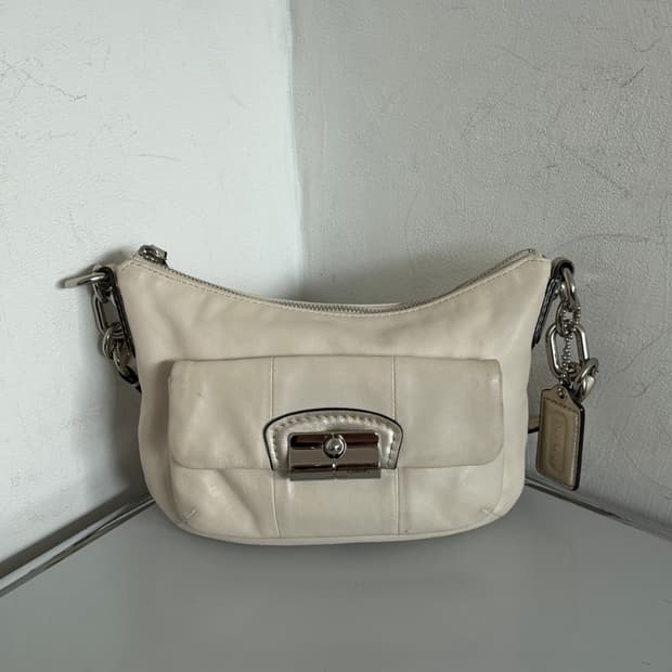 Coach vintage cross bag