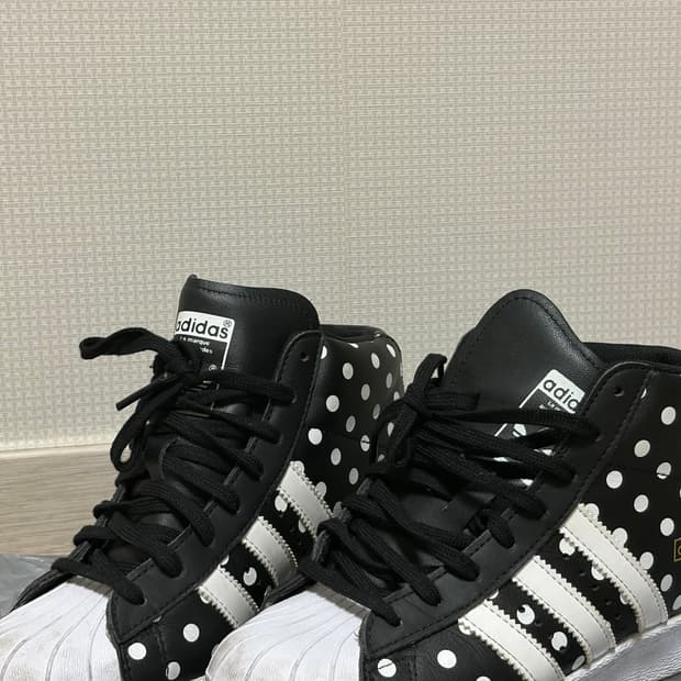 아디다스 슈퍼스타 업 달마시안 도트 225-230