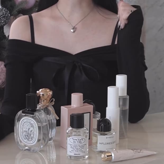 낫유어로즈 미우탑 Miu Top 블랙