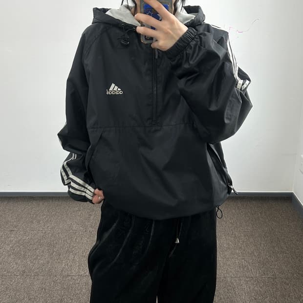 Adidas 아디다스 삼각로고 트랙 후드 바람막이