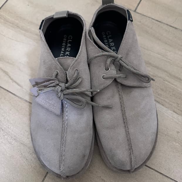 (260) 클락스 데저트 트랙 고어텍스 샌드 스웨이드