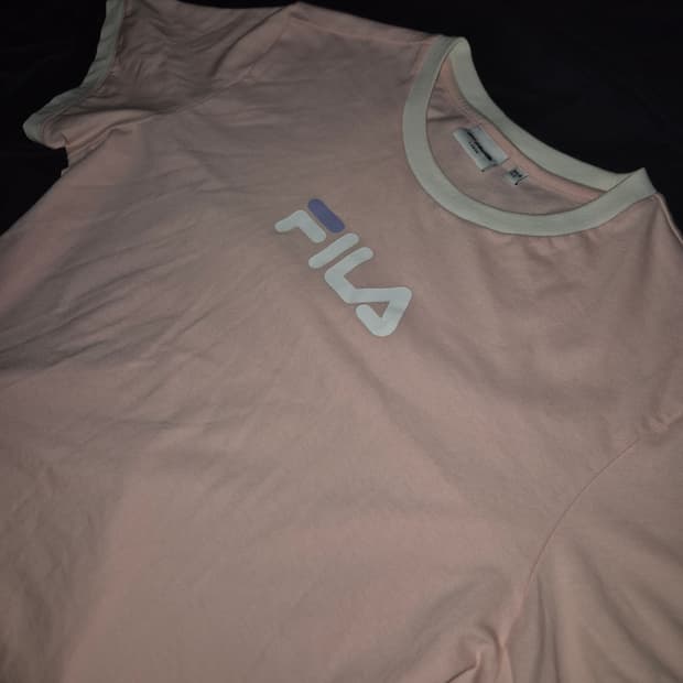 Fila 핀터깔 딸기우유 화이트 반팔 링거 티셔츠 L