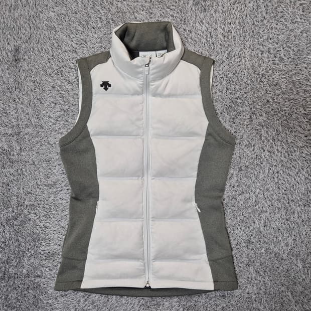 데상트 여성 덕다운 패딩 조끼 85