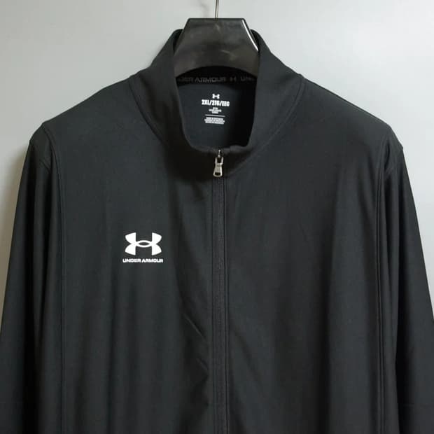 언더아머 24ss 트레이닝자켓 2XL