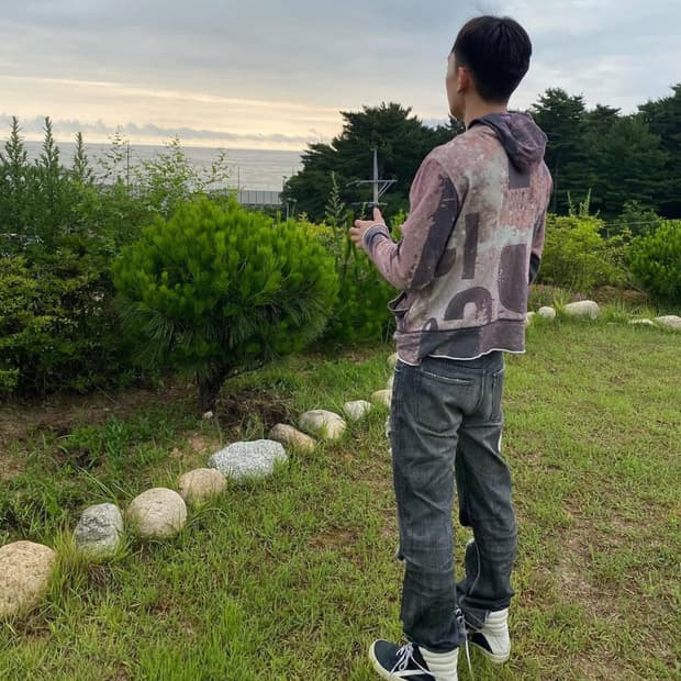 노조미 이시구로 후드집업