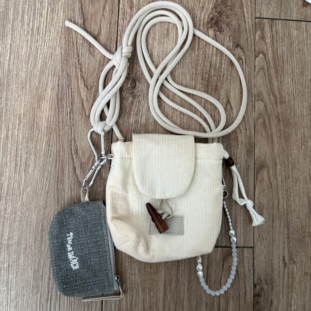 파히섬 미니크로스백 탠스댄스 미니크로스백