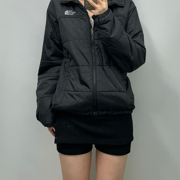 노스페이스 블랙 경량 패딩