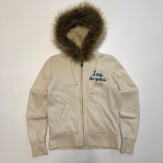 후아유 퍼 후드집업