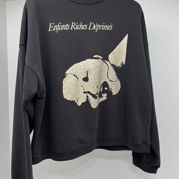 앙팡리쉬데프리메 슬리핑뷰티 맨투맨 enfants riches deprim