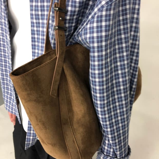 [새상품] 우윈 스웨이드 토트백