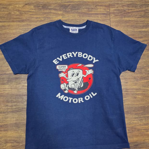 페로우즈 Everybody Motor Oil 반팔 티셔츠