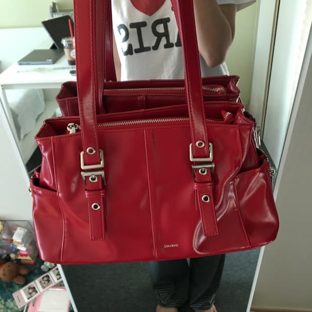 [SQUARE LINE] Red Square Shoulder Bag 