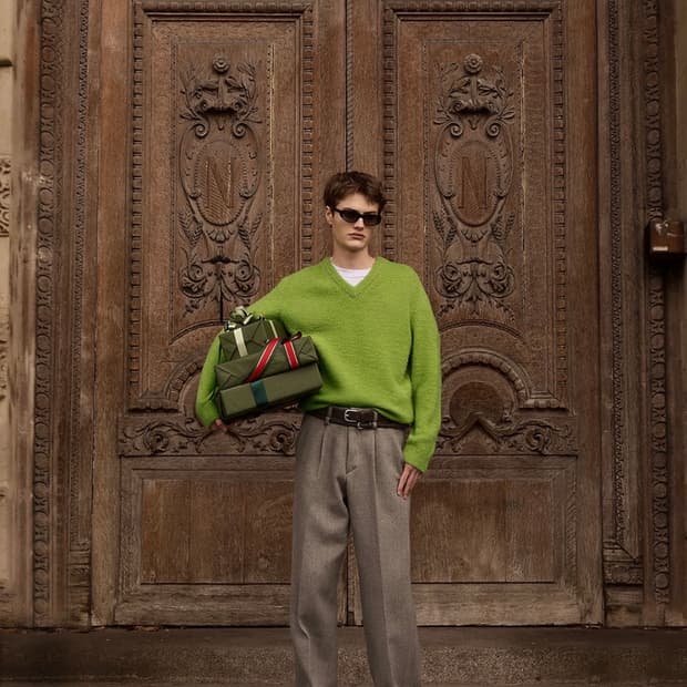 STU 부클 브이넥 니트 인 페어그린 L