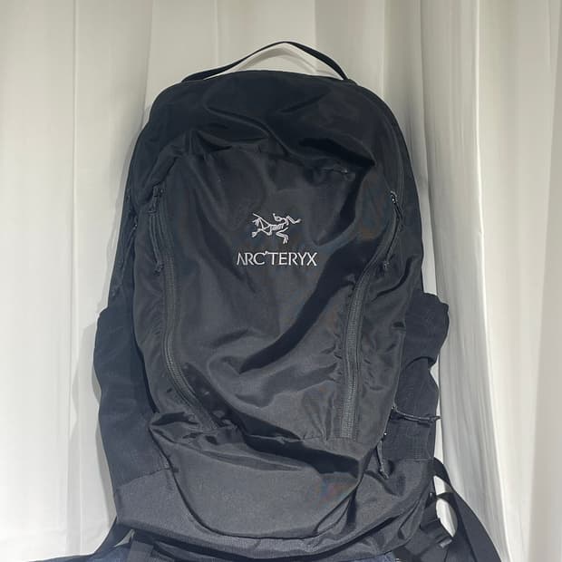 아크테릭스 맨티스 26 블랙 구형