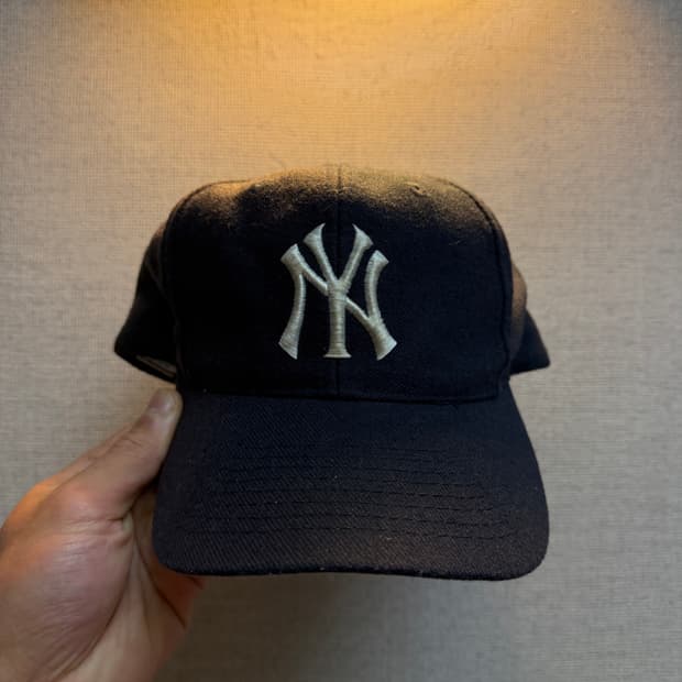 LOGO 7 뉴욕 양키즈 빈티지 캡 모자