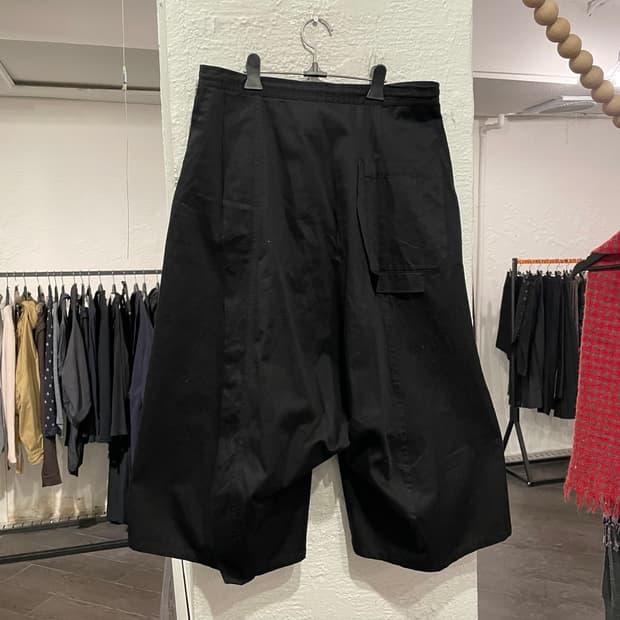 요지야마모토 컷아웃 하카마 팬츠