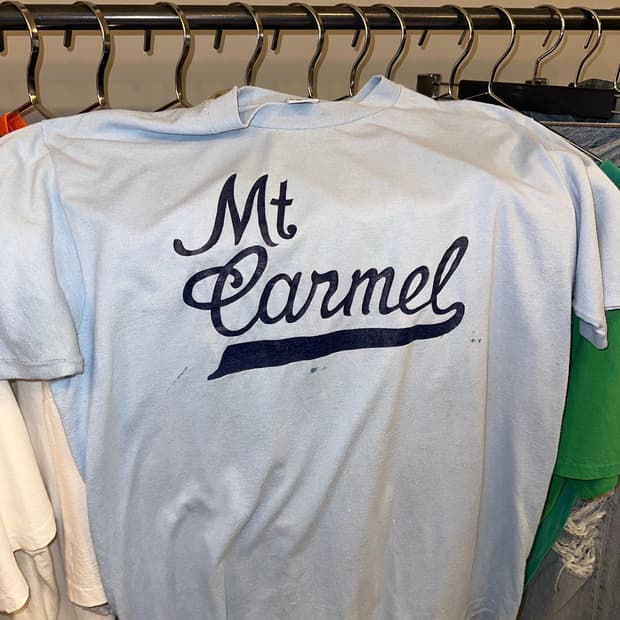 90’s Jerzees Mt Carmel logo print T