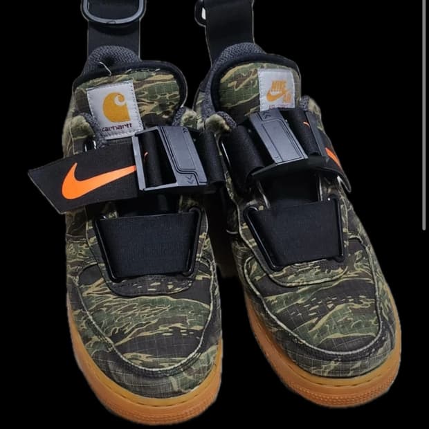 칼하트 윕 x 나이키 에어포스 유틸리티 카모 280