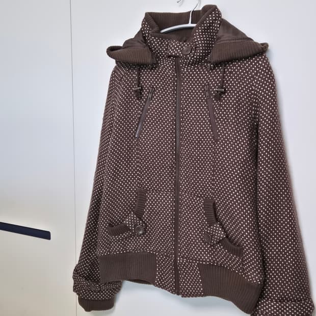 초코 브라운 도트 점퍼