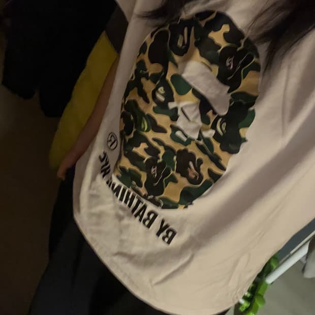 베이프 옷 판매~!