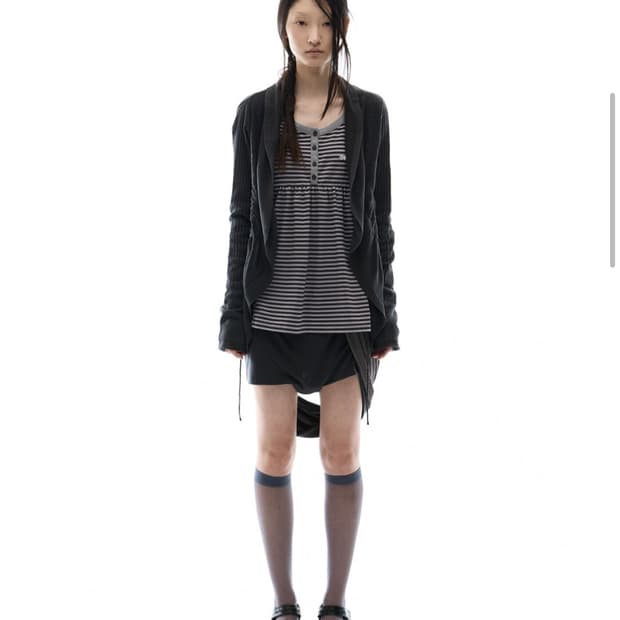 오호스 Ruffled Drape Cardigan