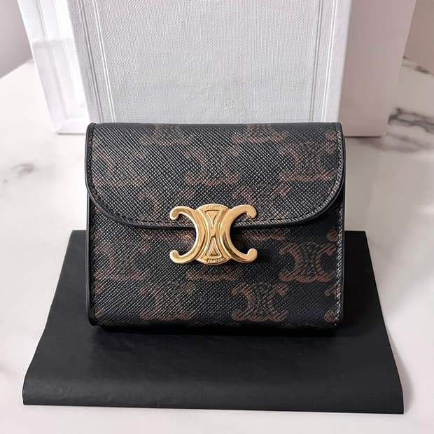 [A급/정품] 셀린느 여성 트리옹프 반지갑 중지갑