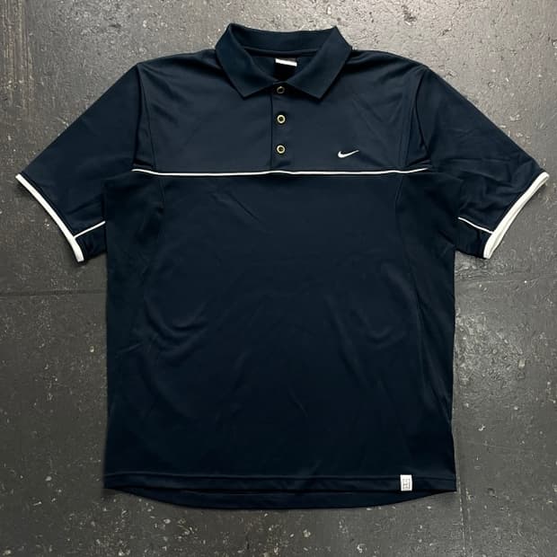 100 나이키 카라티