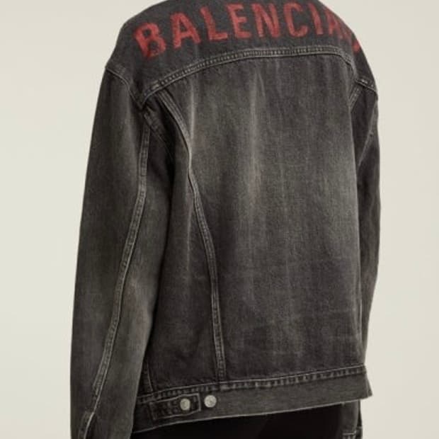 발렌시아가 흑청 트러커 백로고 데님 자켓 (정품보증서포함)