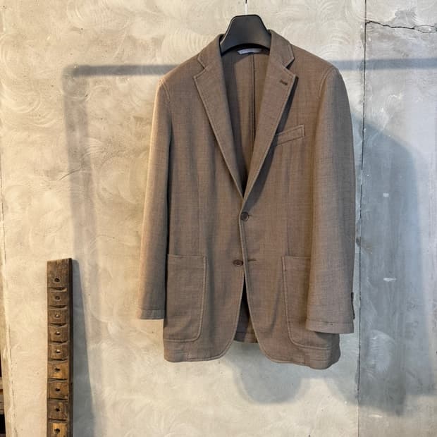 아르마니 꼴레지오니 테일러드 자켓 100