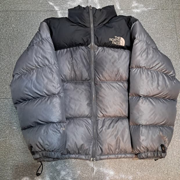 노스페이스 눕시 700 패딩 100 사이즈