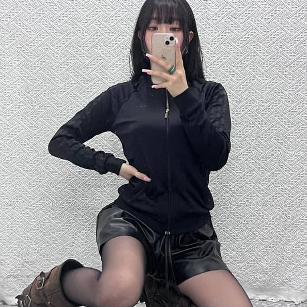 아디다스 유로파 슈퍼걸 락시크 올블랙 져지 집업 90 C12425