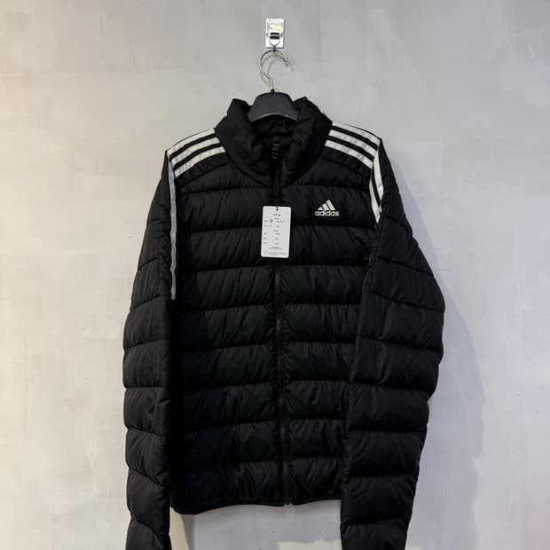 아디다스 블랙 경량패딩