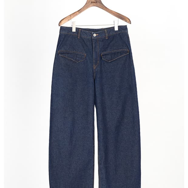 48) aieul curved jean