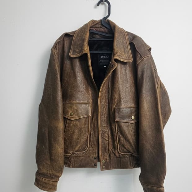 1984s 도쿄 세컨핸드 레더 자켓 퍼안감