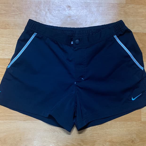 NIKE 나이키 스윔 쇼츠(M 사이즈)