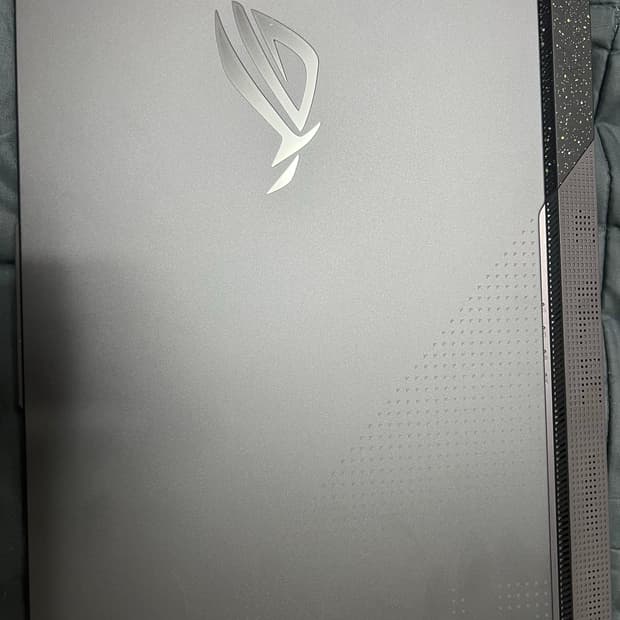 Asus rog strix g17 7945hx 4 고사양 게이밍노트북