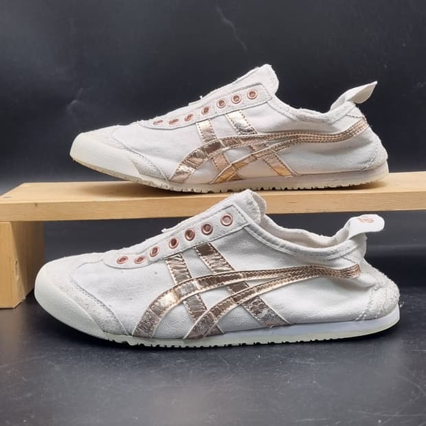 오니츠카타이거 멕시코66 슬립온250