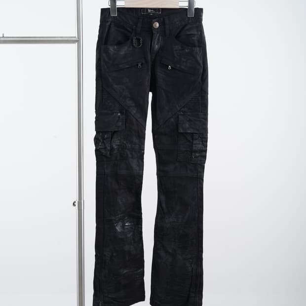 MIDAS 왁스드 포켓 집업 디테일 팬츠