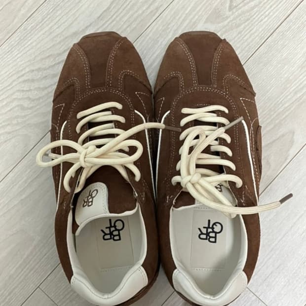 바이아덜스 스니커즈 브라운 240