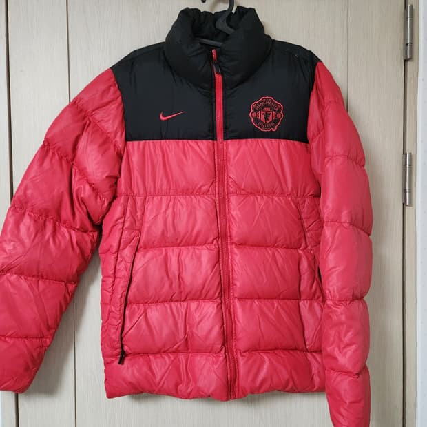 나이키 맨유 베이직 다운패딩 사이즈S