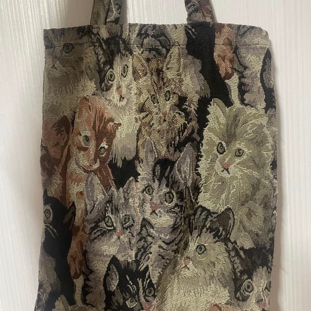 Bless cat bag