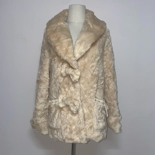 lizlisa 리즈리사 퍼 자켓 양산형 달천깔 오네갸루 히메갸루 유일매물