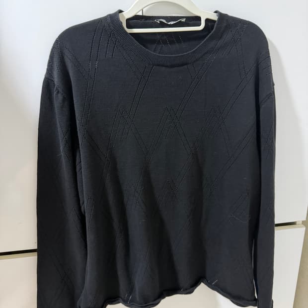 인사일런스 스카시 롱슬리브 니트