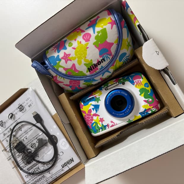 [풀박스] coolpix w100