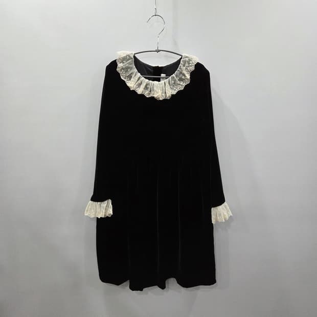 봉쁘앙 여아 블랙 벨벳 원피스 10A 