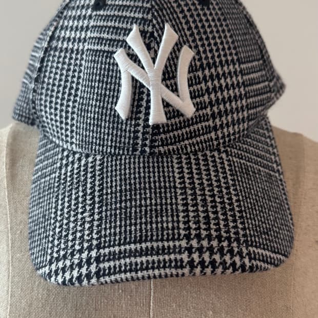 뉴에라 NY 양키스 체크 볼캡 9FORTY 울 모자 볼캡